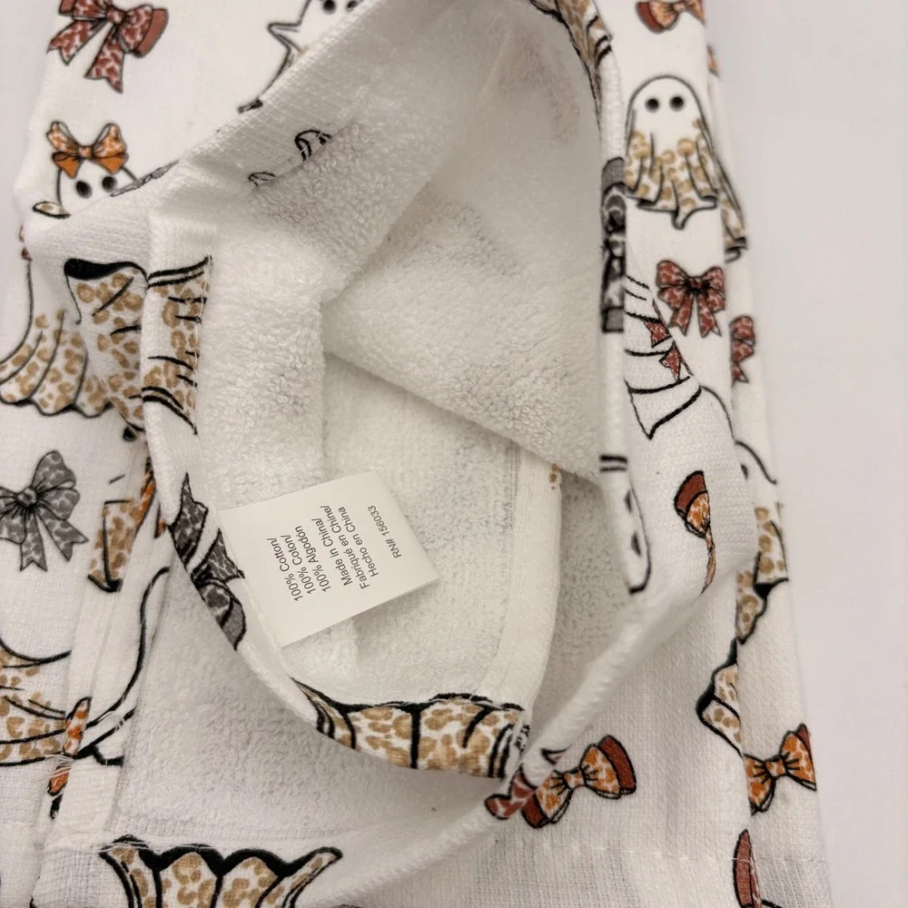 Abbey Cottage Halloween Ghost Leopard Bow Kitchen Towels 2 Pack 16x26 Cotton NEW